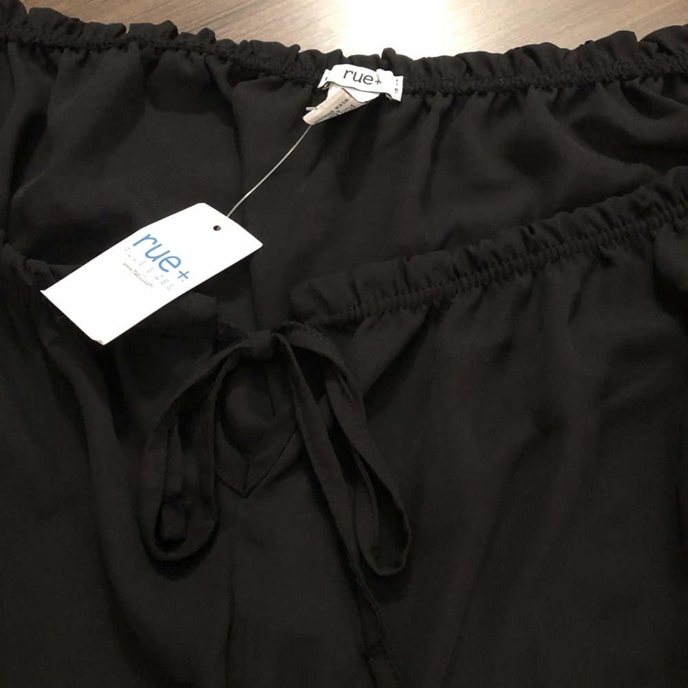 Rue 21 black blouse - Picture 4 of 7